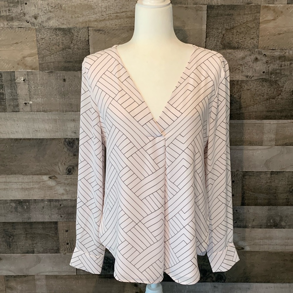 Ann Taylor Long Sleeve Top Size M - Picture 7 of 16